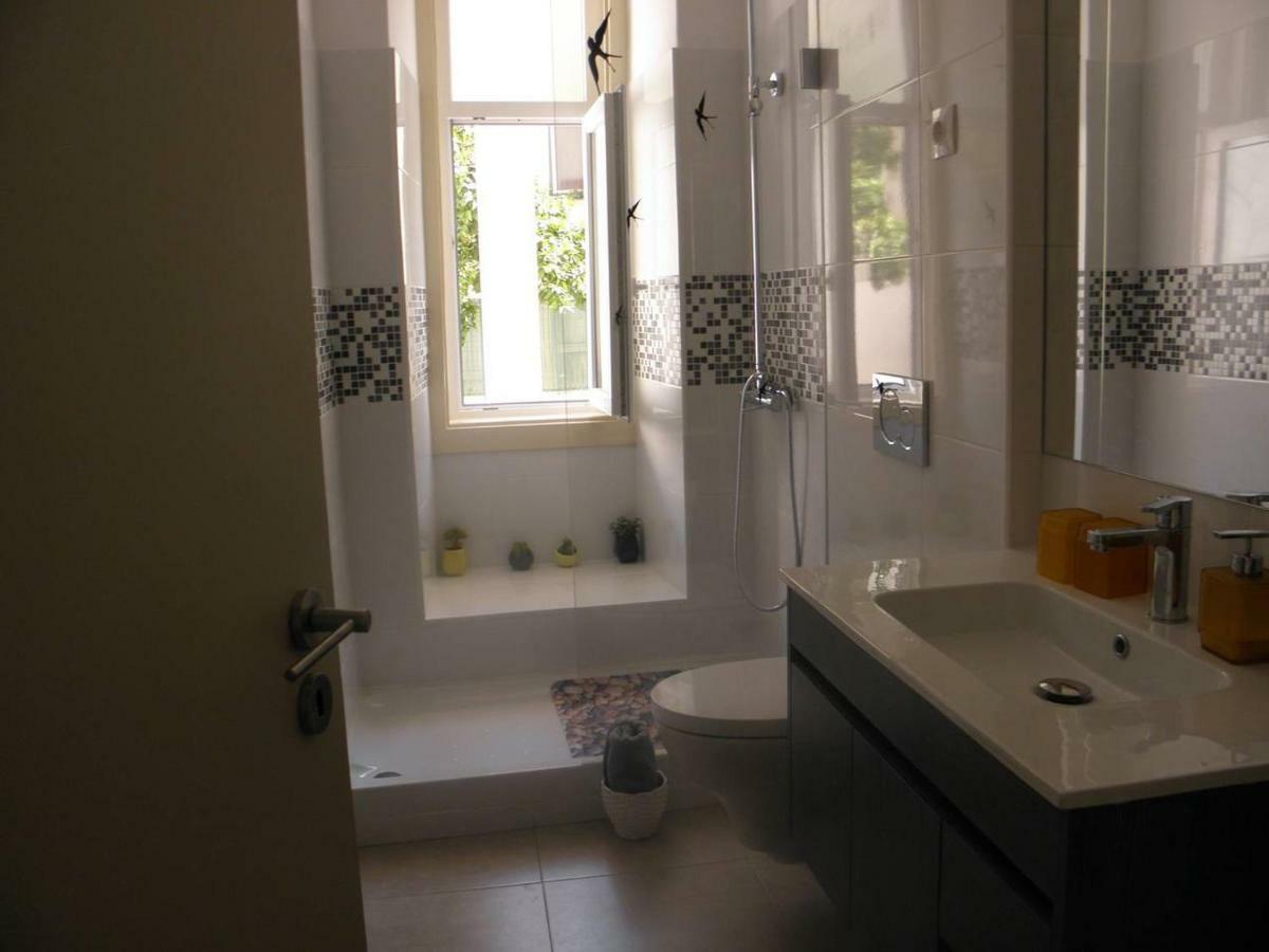 Apartment Sunny Orange Garden In Lissabon