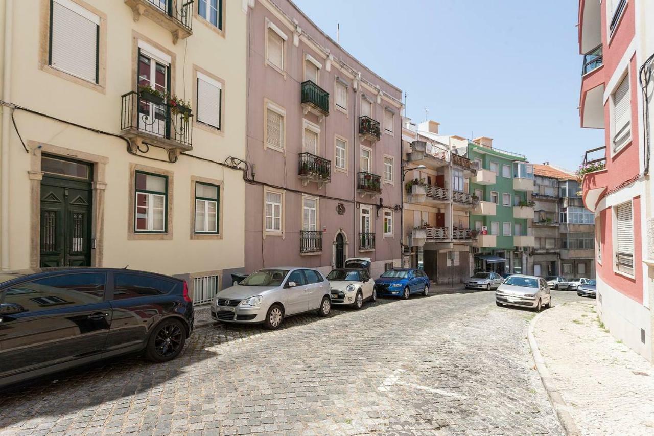 Apartment Sunny Orange Garden In Lissabon